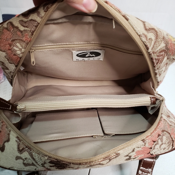 *SOLD* Marlo Floral Tapestry Croc Embossed Handbag - Picture 5 of 8